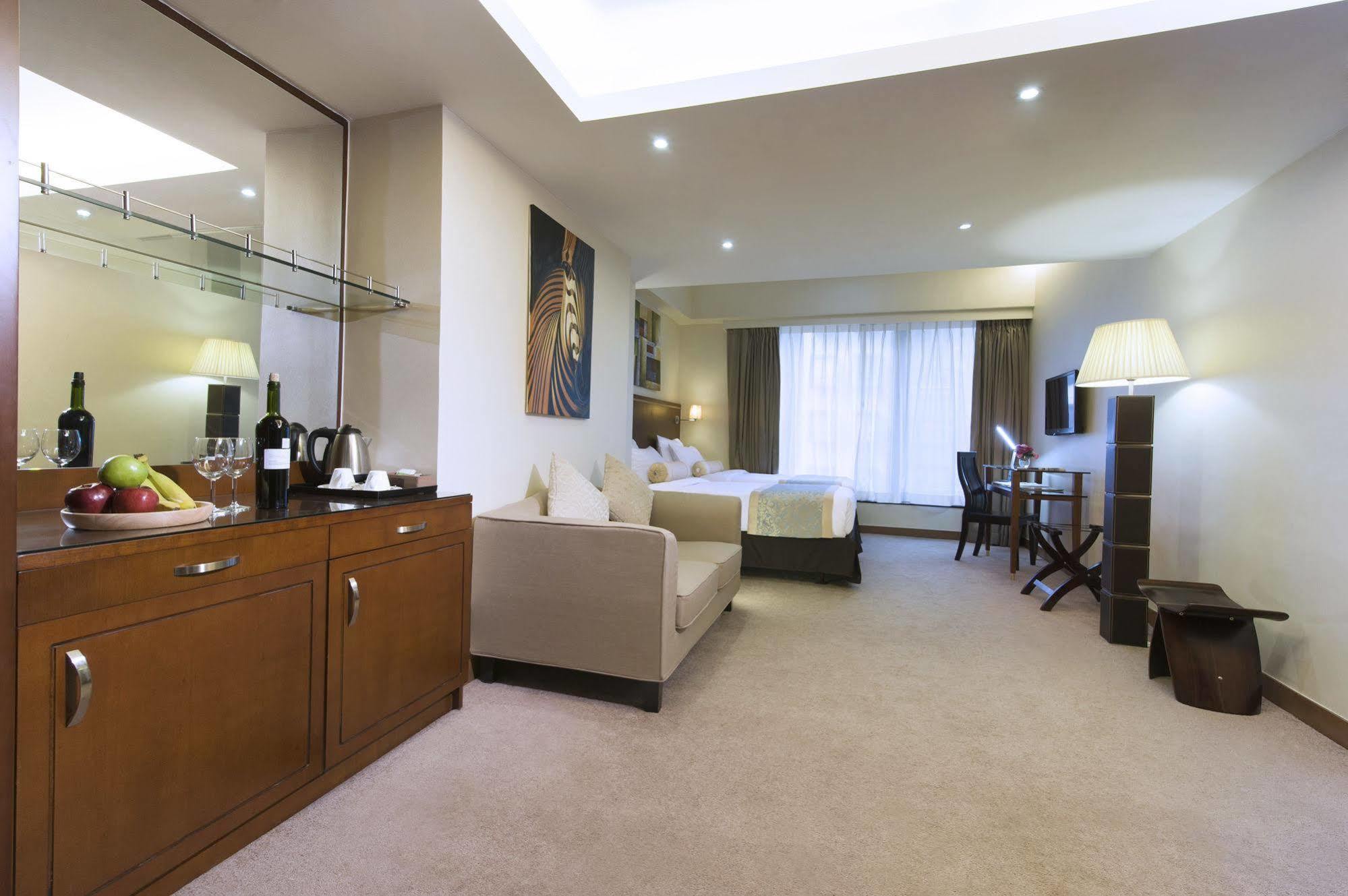 Brighton Hotel Hong Kong Extérieur photo